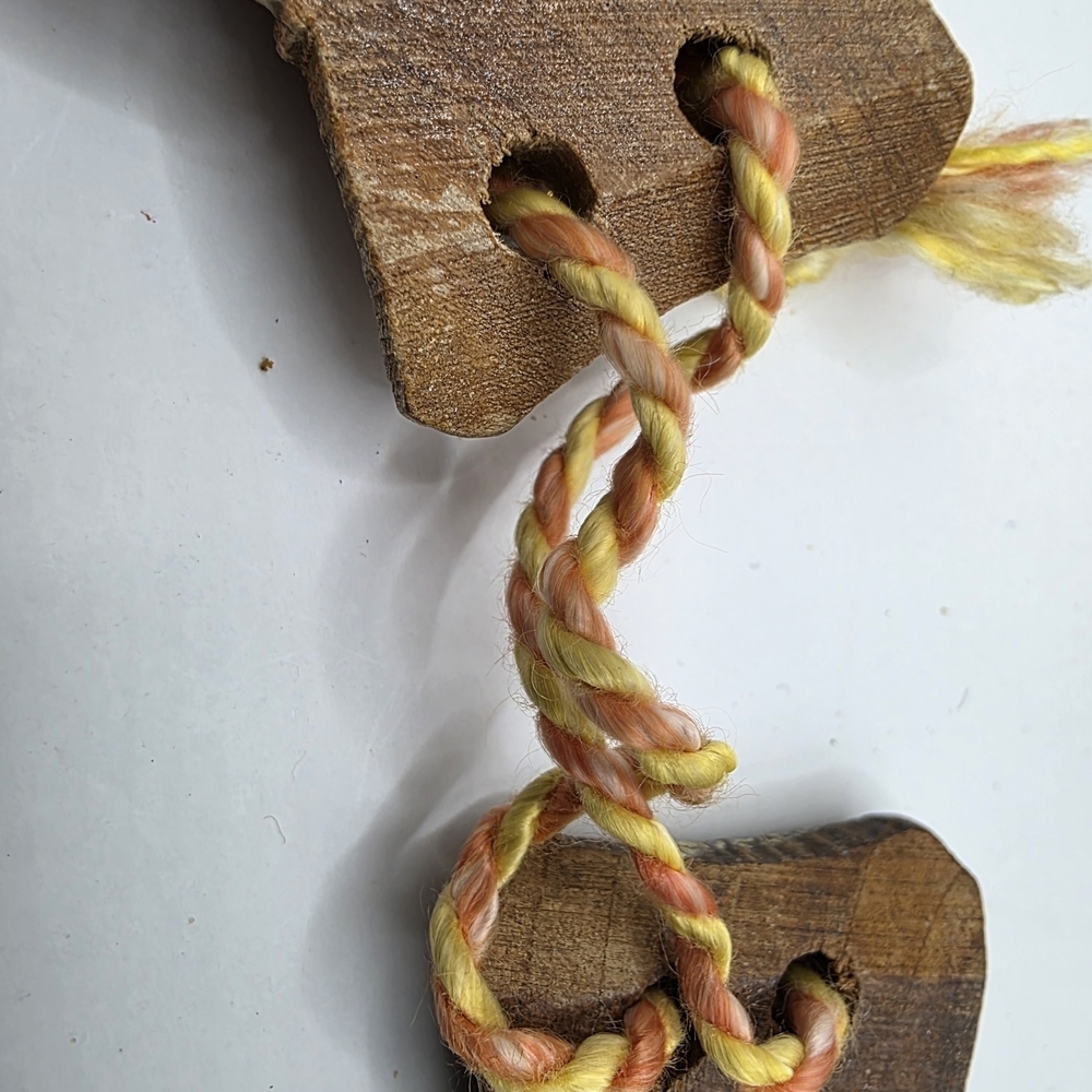 Wooden Castanets with Rope - Picture 12 of 15